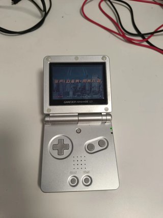 Game Boy Advance SP Plata + Spiderman 2