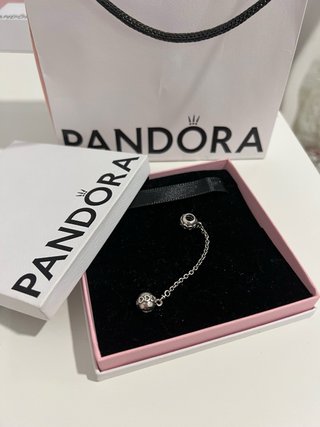 Pulsera Pandora original con charms