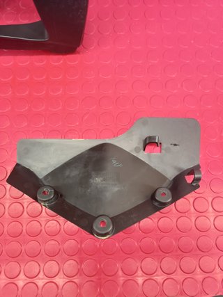 Xmax 400 300 125 Yamaha 17-22 quilla cubierta