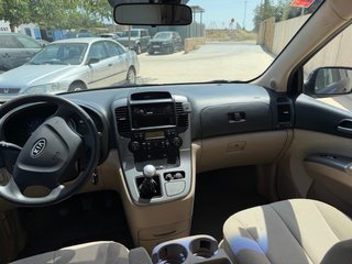 KIA Carnival 2008