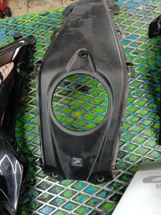 Despiece Honda CB125R