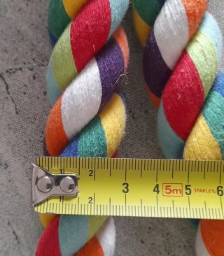 Percha para loros colorida