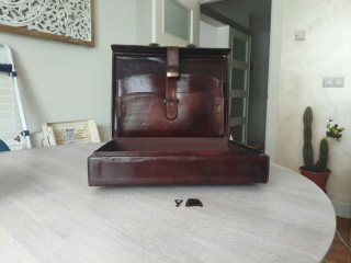 Maletín ejecutivo piel marrón