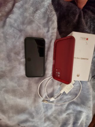 Huawei P40 Lite + Accesorios