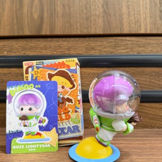 Figura Dimoo World x Pixar Buzz Lightyear