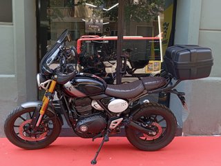 Triumph 400X Año 2024