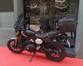 Triumph 400X Año 2024