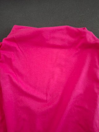 Camiseta fucsia sin mangas