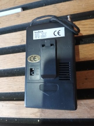Radio Portátil AM/FM Kooltech