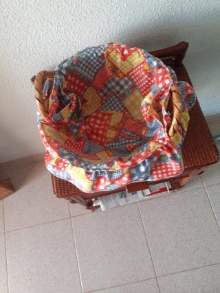 Panera de caña con asas   hecha a mano