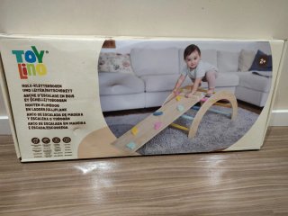 Juego de madera montesori