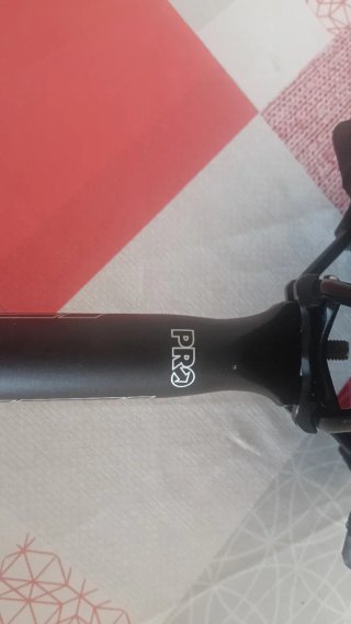 Tija sillín con retroceso 27.2mm de diám y Sillín