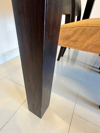 Mesa de comedor y 4 sillas