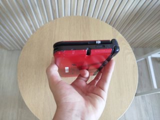 Nintendo 3DS XL Rosso + Caricatore