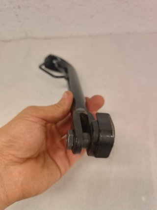Xmax 400 300 125 Yamaha 17-22 pata lateral apoyo