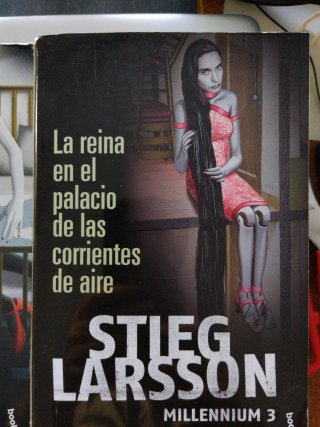 La chica que soñaba con una cerilla y un bidón ...