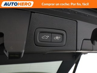 Volvo XC60 2.0 T8 Plug-in Hybrid R-Design AWD