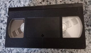 Lotto 2 VHS registrate Sport e Annunci