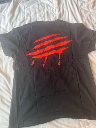 Camiseta LR Negra y Roja Talla S
