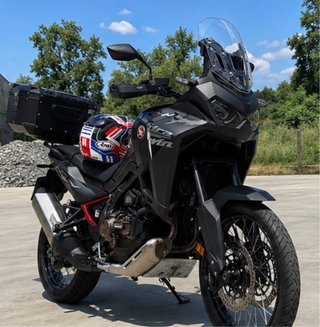 Africa Twin DCT 2024 con 15.000km y garantía 2029