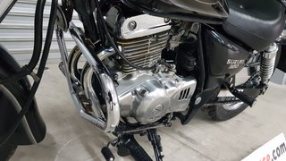 SUZUKI GZ 250 MARAUDER
