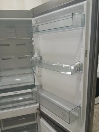 Nevera Combi Sharp Gris 185cm