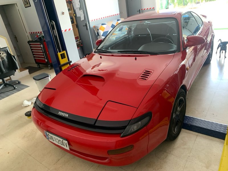 Toyota Celica 1990 - foto 1