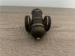 Reloj escritorio miniatura Buler cañón suizo