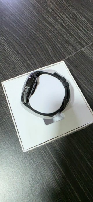 Honor Watch 6 en color negro.