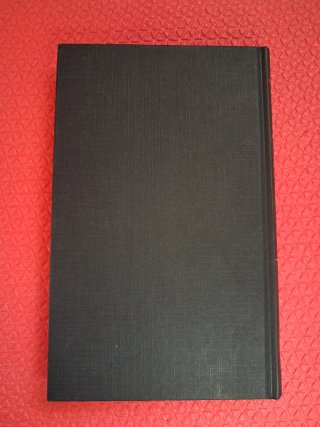 Tres de Henry James; Biblioteca Borges.