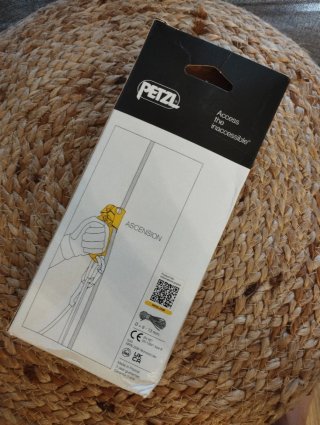 Ascendedor Petzl Negro/Amarillo