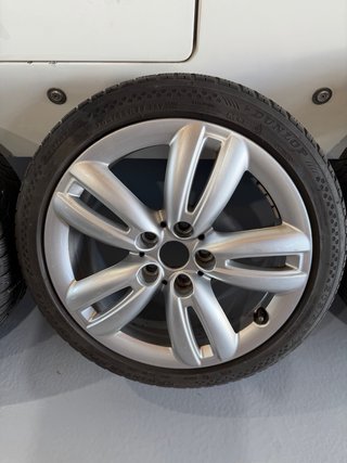 Llantas Mini JCW 17 con neumáticos