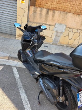 Honda Forza 125 Negra