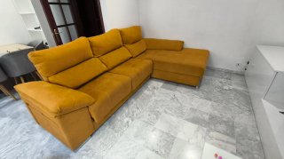 Sofá Chaise Longue + 3 Puffs Marrones/Amarillos
