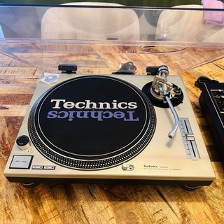 2 Technics SL-1200 MK2 + SH-DJ1200 | Made in Japan