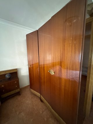 Armario antiguo madera