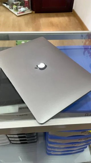 MacBook Air M1 512GB 8GB RAM 2020