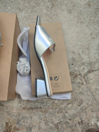 Chanclas de mujer plateadas