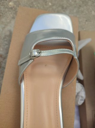 Chanclas de mujer plateadas