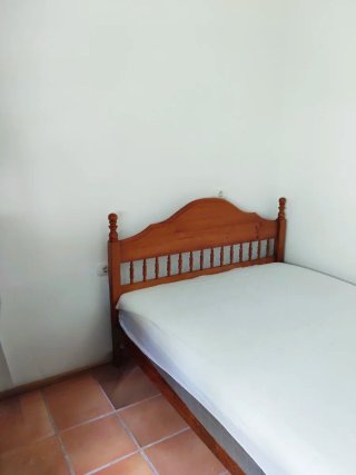Cama de madera 135 cm