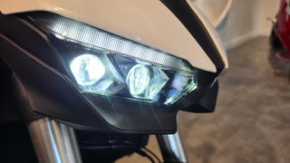 Honda Hornet 1000 CB1000R 2025 1544km Garantía 31