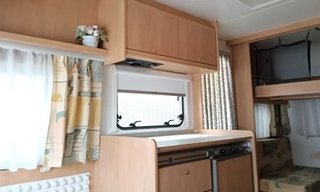 Caravana Bürstner Fun Sportiv 390 TK