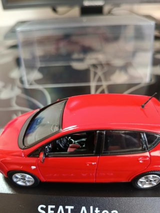 Coche SEAT Altea Colección Rojo