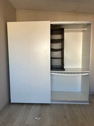 Armario Ikea Blanco con Iluminación