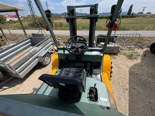 Carretilla elevadora 4x4 Agria