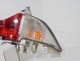 Piloto trasero suzuki burgman 150 . 7518