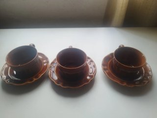 Juego 3 tazas con plato vintage