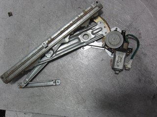 ELEVALUNAS DELANTERO IZQUIERDO TOYOTA 8346076G00 1212328