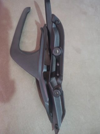 Barras de agarre trasero para moto Triumph 660