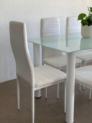 Nuevo comedor mesa con 6 sillas blanca